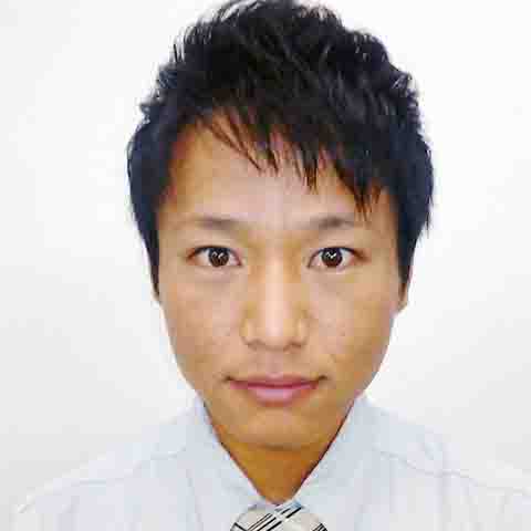 井芹マネージャー